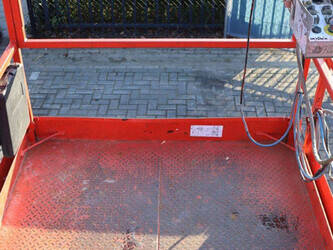 2016-skyjack-sj6832rt-1396896-44432596