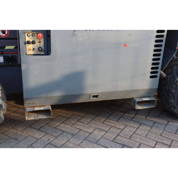 2016 SkyJack SJ6832RT-44432602