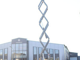 2016-skyjack-sj6832rt-1396896-44432611