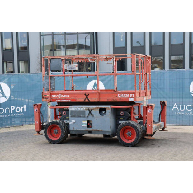 2015 SkyJack SJ6826RT-44432618