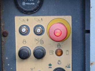 2015-skyjack-sj6826rt-1396897-44432636