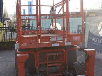 2014-skyjack-sj6826rt-1396898-44432670