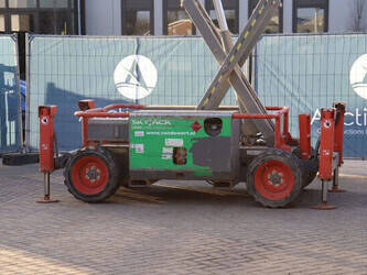 2014-skyjack-sj6826rt-1396898-44432690