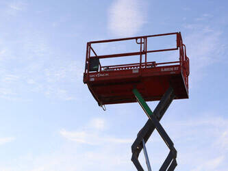 2014-skyjack-sj6826rt-1396898-44432692