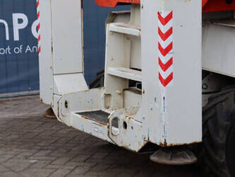 2010-genie-gs-2668-rt-44432702