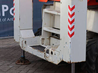 2010-genie-gs-2668-rt-44432724