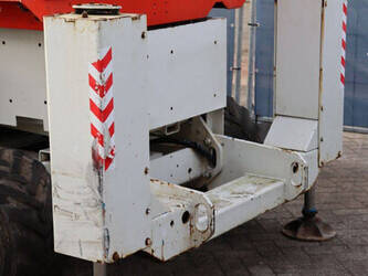 2010-genie-gs-2668-rt-44432726