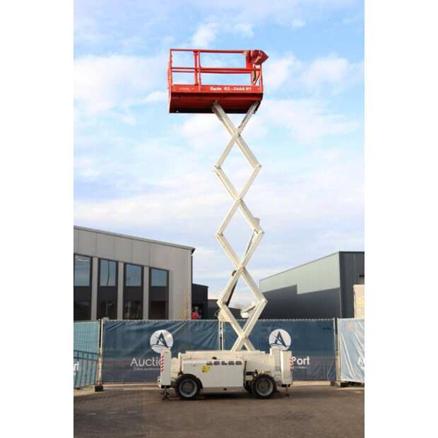 2010 Genie GS-2668 RT-44432727