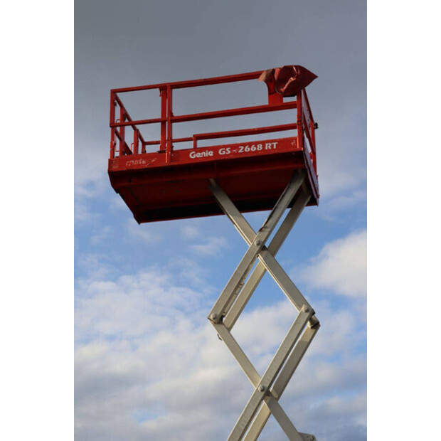 2010 Genie GS-2668 RT-44432730