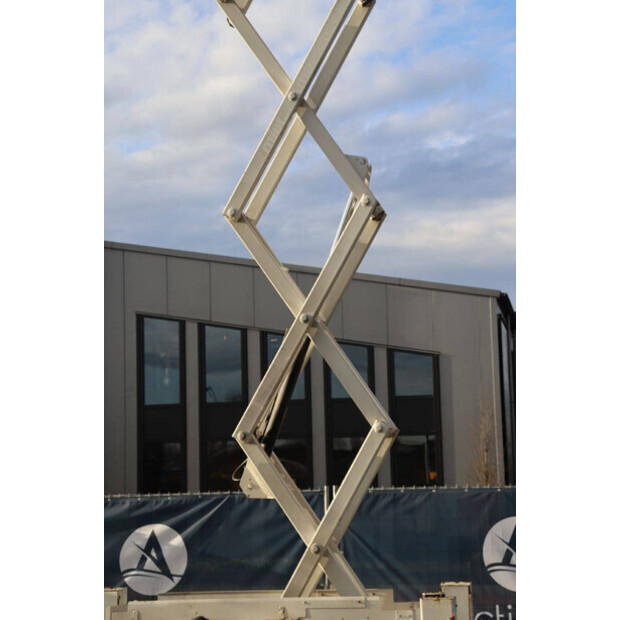 2010 Genie GS-2668 RT-44432731