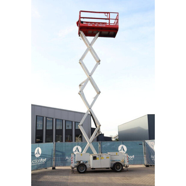 2013 Genie GS-3369RT-44432763