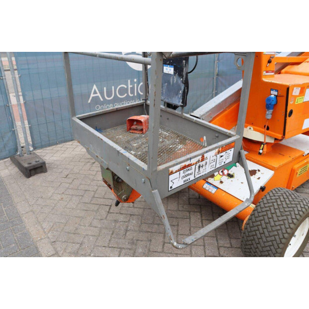 2009 NIFTY HR12NE-44432779