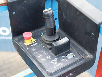 2012-genie-gs-4069-rt-1396902-44432818