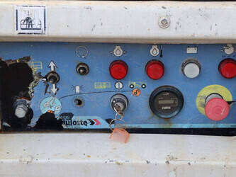 2012-haulotte-compact-12dx-1396904-44432880