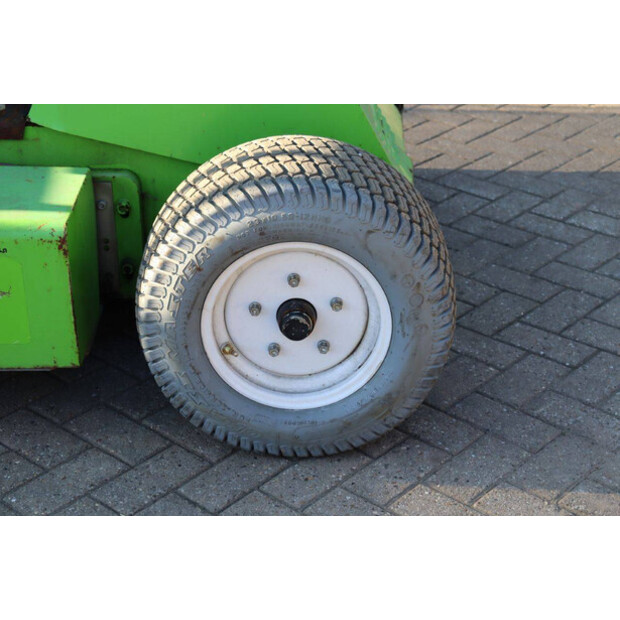 2015 Niftylift HR12NDE-44433103