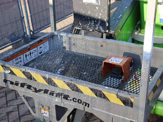 2016-niftylift-hr12nde-44433138