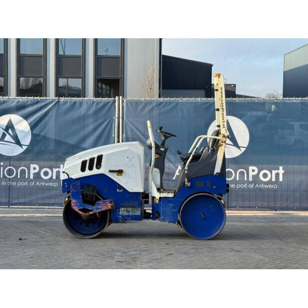 2014 هام HD 8 VV-44433206