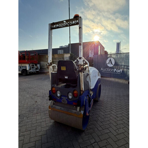 2014 هام HD 8 VV-44433210