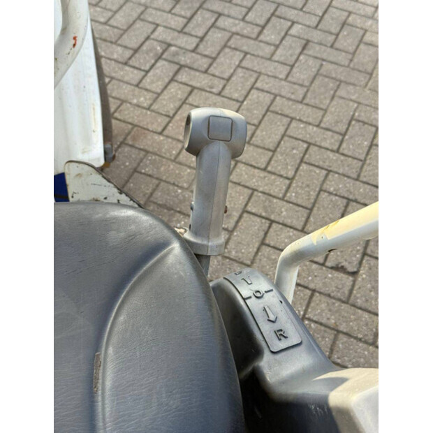 2014 هام HD 8 VV-44433238