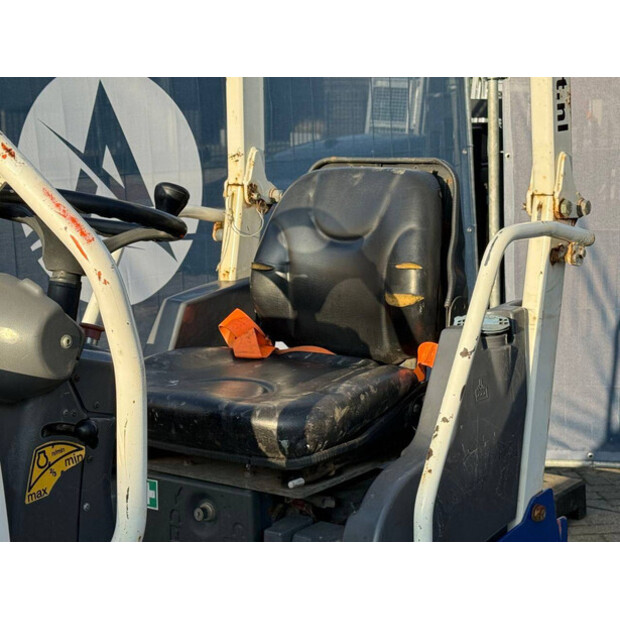 2014 هام HD10C VV-44433264