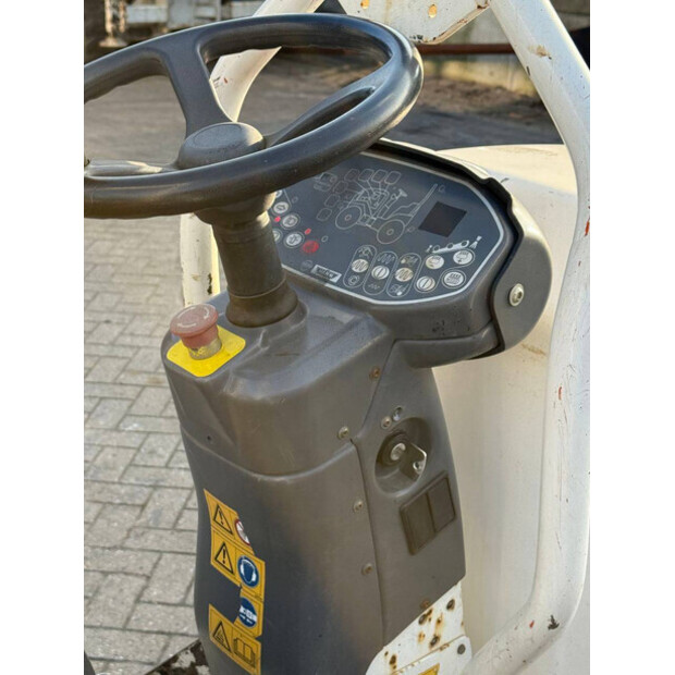 2014 هام HD10C VV-44433271