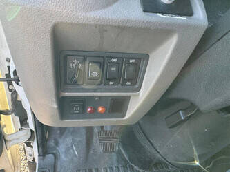 2017-nissan-cabstar-klubb-k26-1396917-44433360