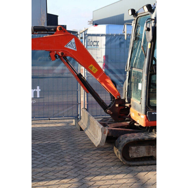 2016 KUBOTA U27-4-44433480