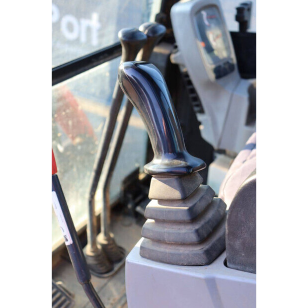 2016 KUBOTA U27-4-44433512