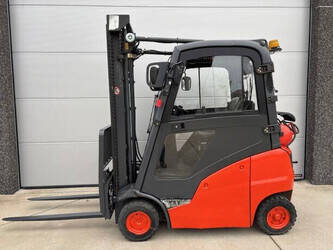 Image for FORKLIFTS 2014 Linde H16T-01