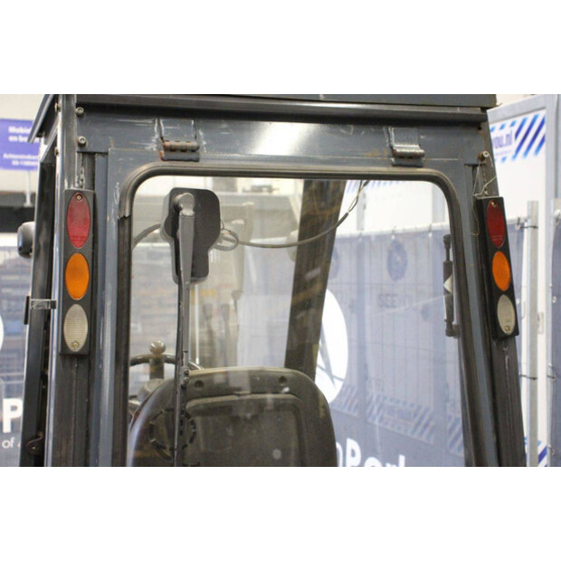 2005 NISSAN O1A15-44434052