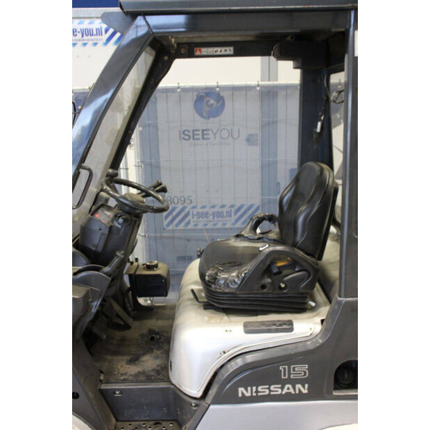 2005 NISSAN O1A15-44434055