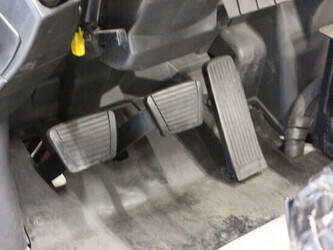 2005-nissan-o1a15-1396948-44434057