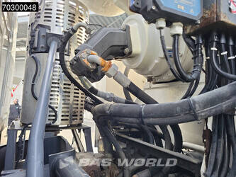 2014-volvo-fmx-540-1384790-44434180