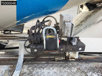 2014-volvo-fmx-540-1384790-44434185