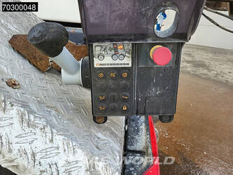 2014-volvo-fmx-540-1384790-44434186