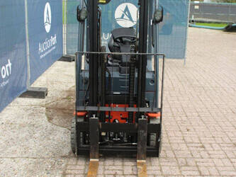 2016-toyota-8fbe15t-1396957-44434339