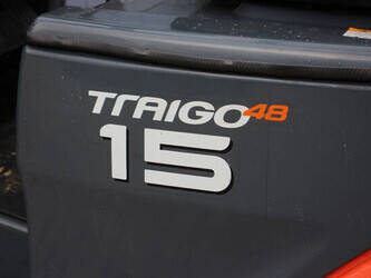 2016-toyota-8fbe15t-1396957-44434348