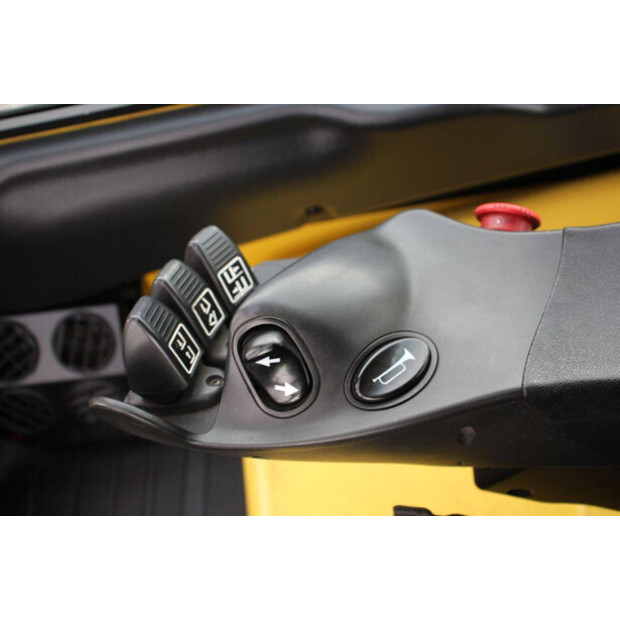 2014 Hyster J2.5XN-44434395