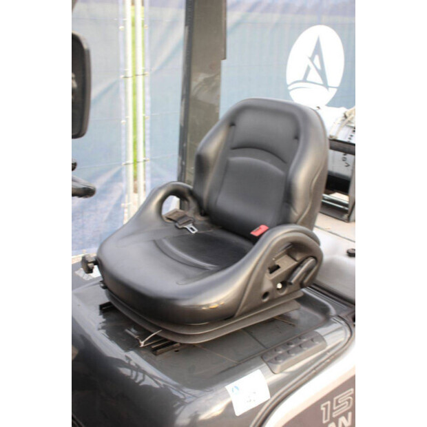 2011 NISSAN P1P1A15D-44434519