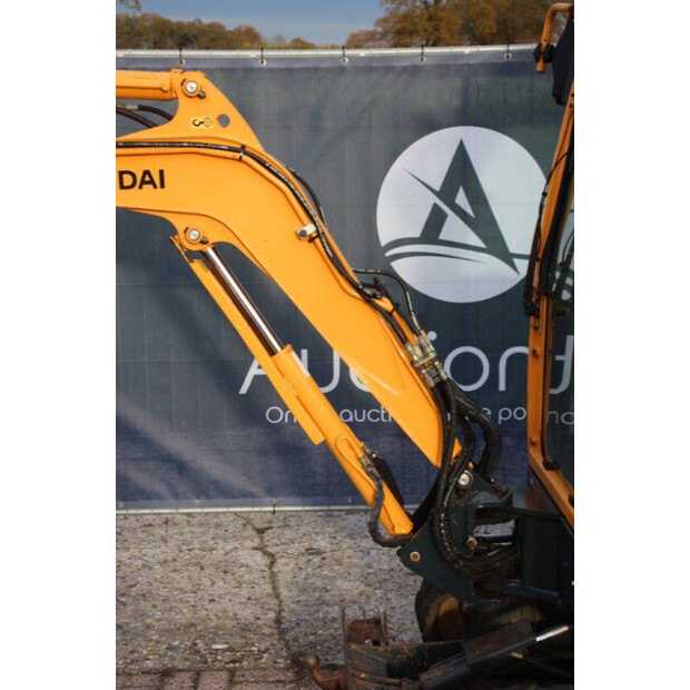 2019 Hyundai Robex 18-9-44434576