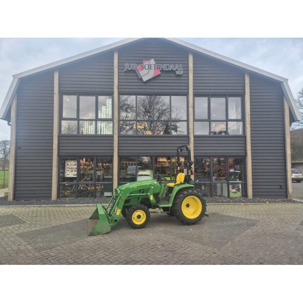 2019 جون دير-44438493