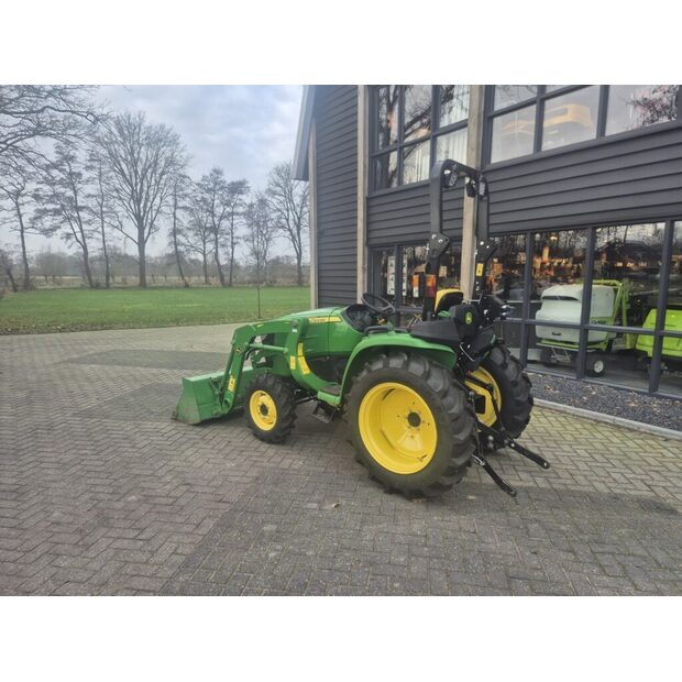 2019 جون دير-44438495