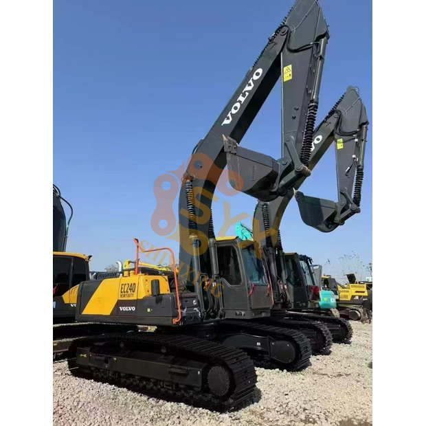 2022 Volvo EC240D-44447478