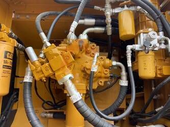 2023-caterpillar-330d-1397018-44447543