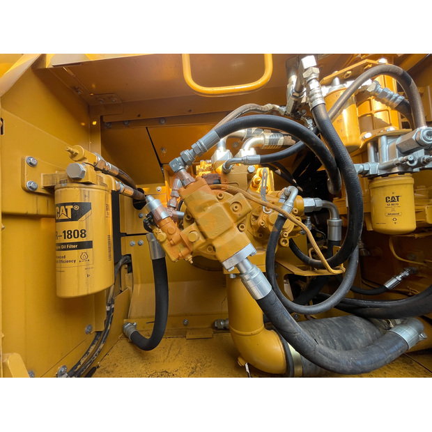 2023 كاتربيلر 336D2-44447554