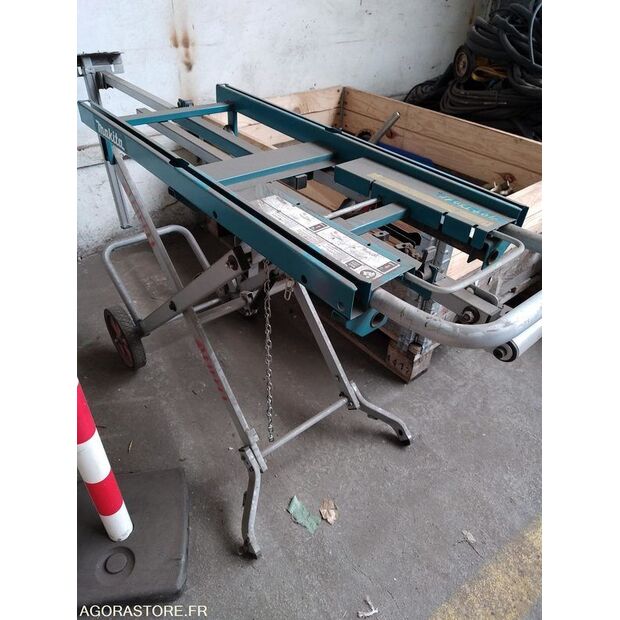 ماكيتا-44447769