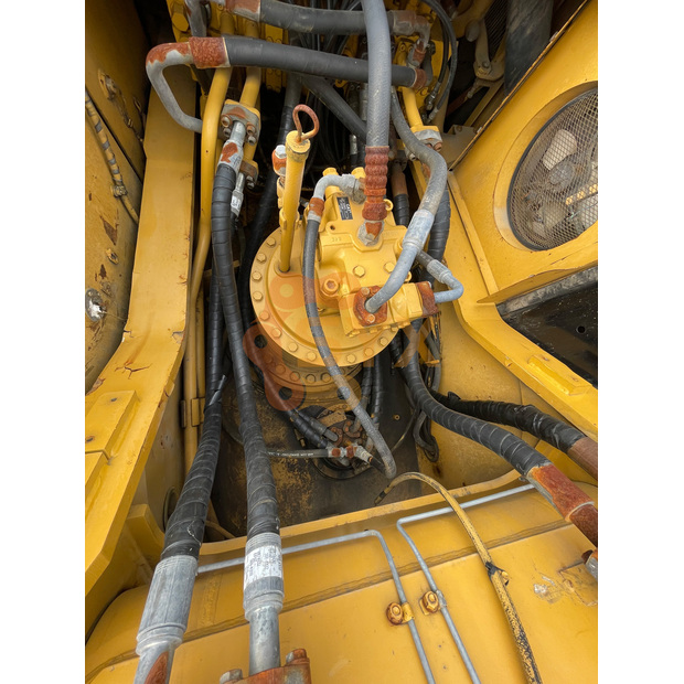 2023 Caterpillar 336D2-44447983