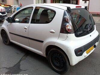 2017-citroen-c1-44448019