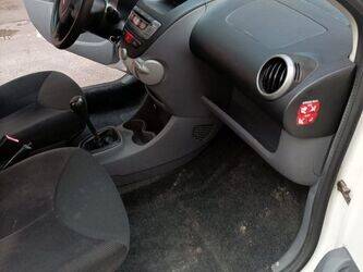 2017-citroen-c1-44448026