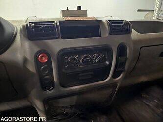 2002-renault-master-1396751-44448222